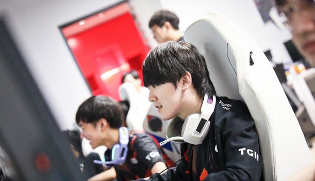 疑是比赛的 疑是比赛的