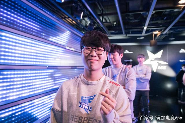 赛前的现场 赛前的现场