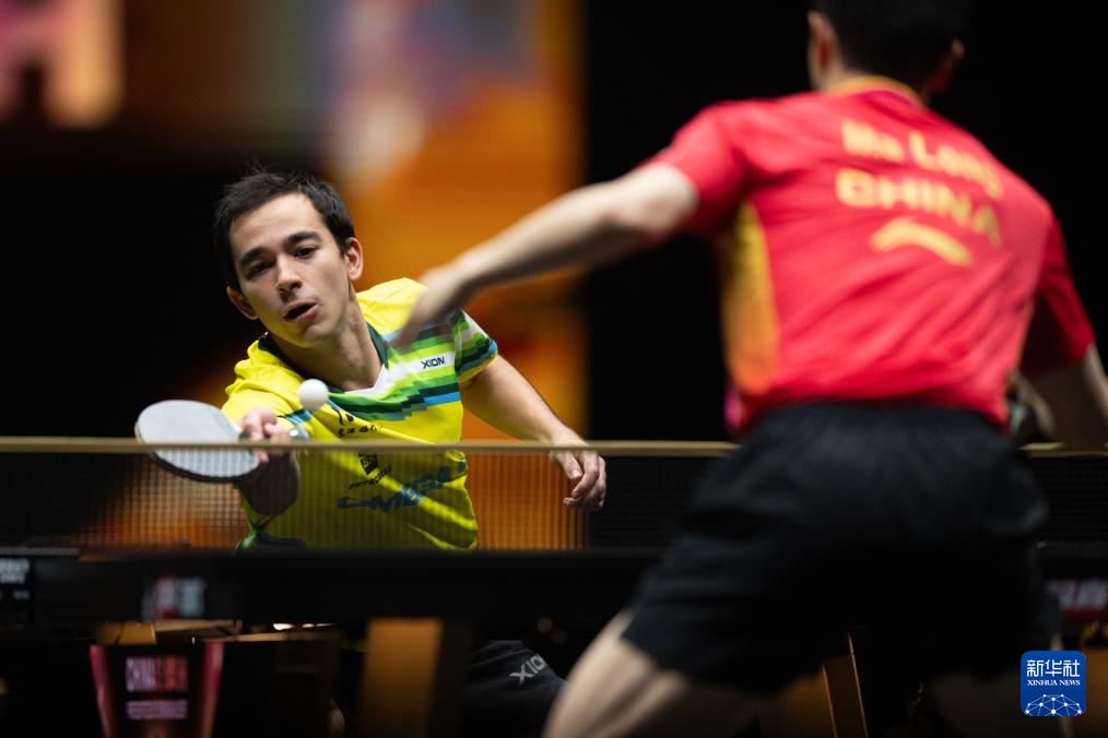 受瞩目的 受瞩目的