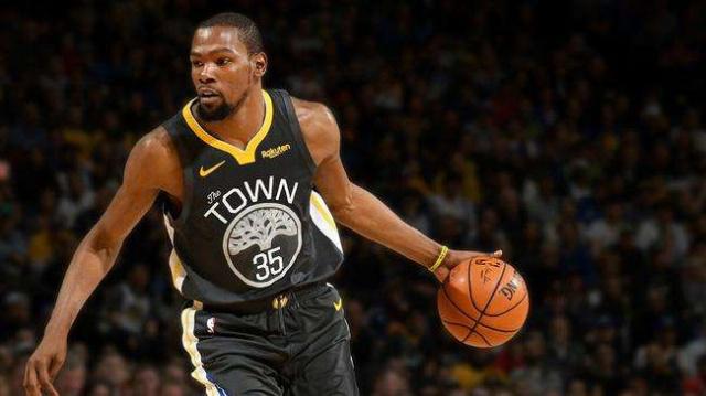 连胜背后的 连胜背后的