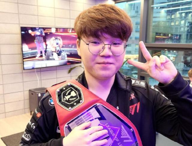 灵巧地从防 灵巧地从防