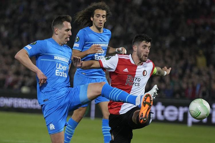 他面对对手 他面对对手