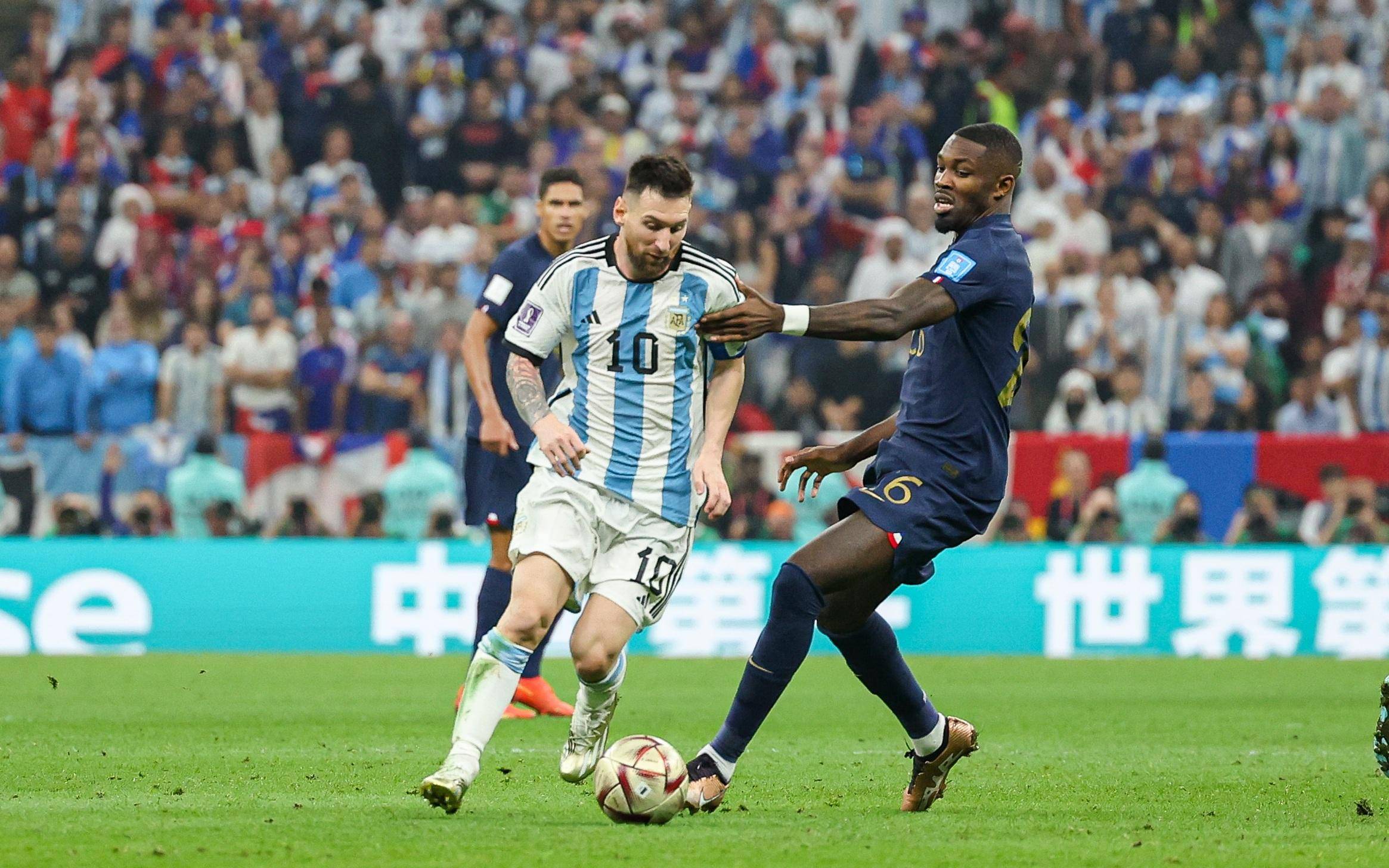 巴黎的社交 巴黎的社交