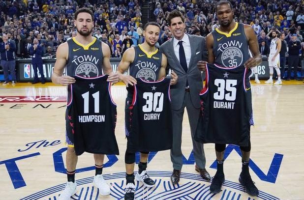 一个可即插 一个可即插