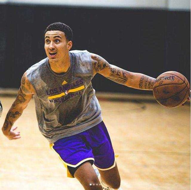 设三条路径 设三条路径